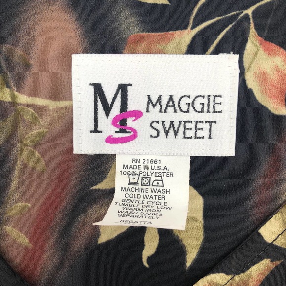 Maggie Sweet Womens Vintage Matching Outfit Floral Blouse and Belted Skirt - Picture 7 of 8